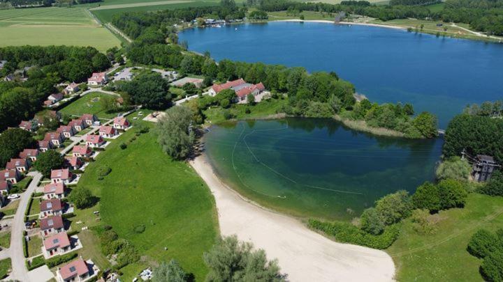 Vakantiewoning Maas en Waal 100 Ewijk Buitenkant foto